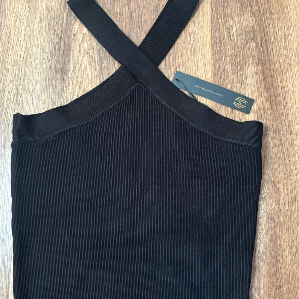 Black Ribbed Cross-Back Top - Picture 2 of 3